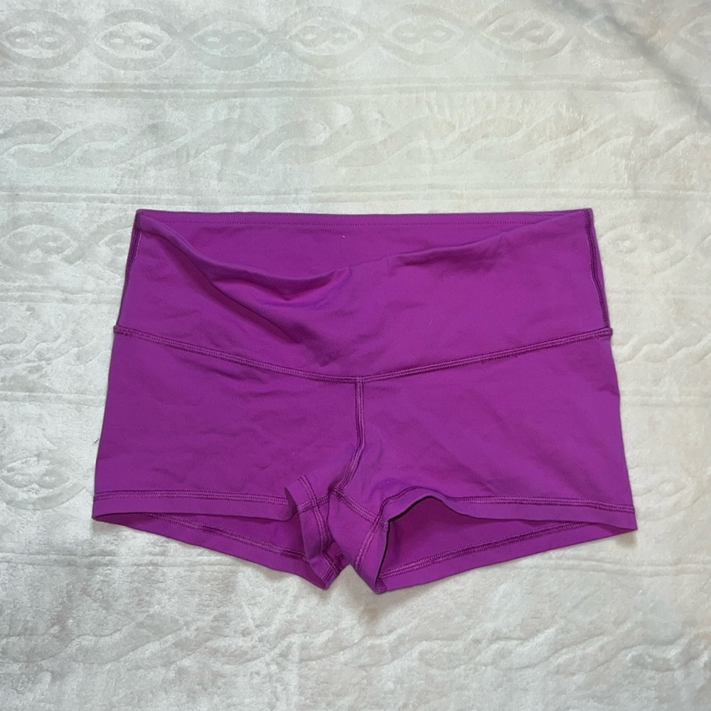 Lululemon spandex shorts